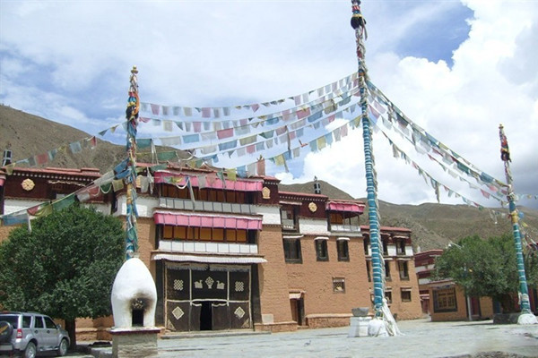 Shigatse to Xegar 4300m) 244km