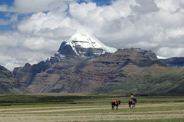  Drive to Kyirung 2,780 m -06 hrs.